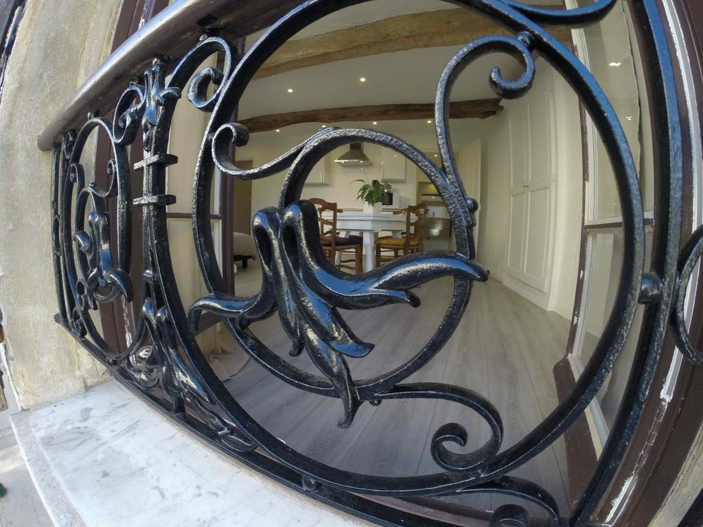 لا كول سور لو Maison Carles Bnb الغرفة الصورة